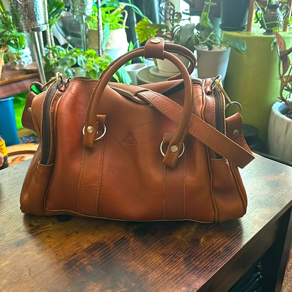 II Overnight Bag - Handmade in Costa Rica 100% Cowhide leather